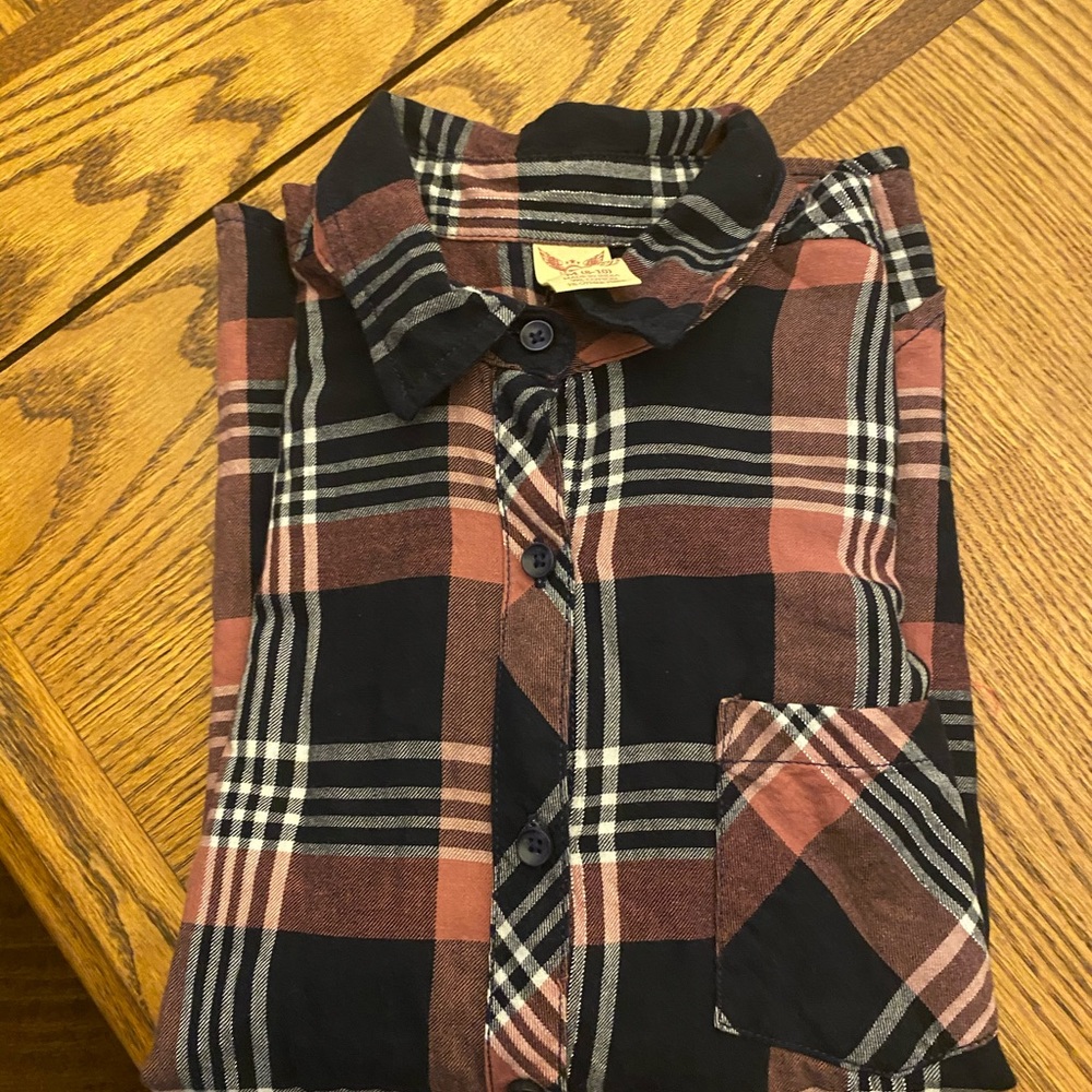 Women’s long sleeve flannel shirt